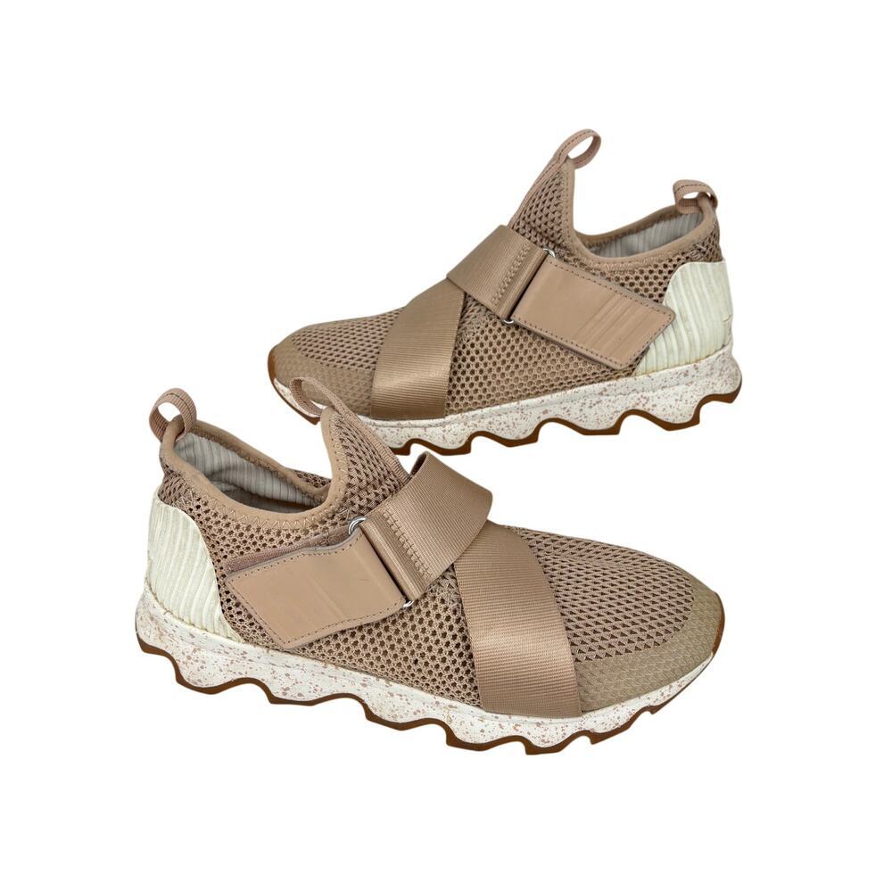 Sorel Kinetic Sneak Sneakers Size 7.5 Rose Gold Tan Mesh Adjustable Athletic